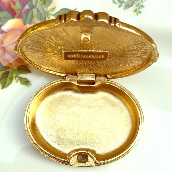 Estee Lauder Coral Cameo Perfume Box - Picture 7 of 8